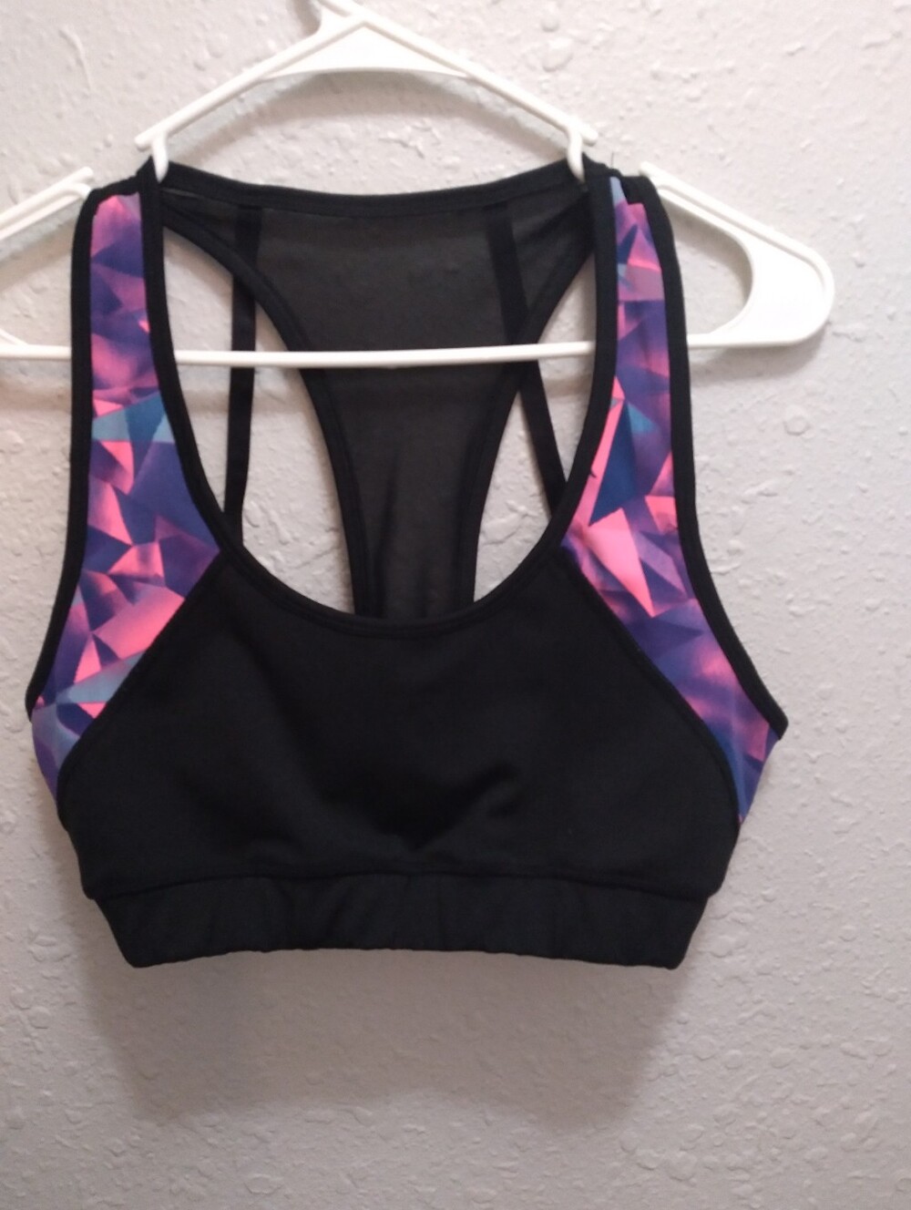 Yi Tong Sports Bra